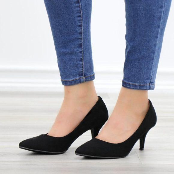 Black Suede Pointy Toe Kitten Low Heel Pumps - Picture 11 of 13